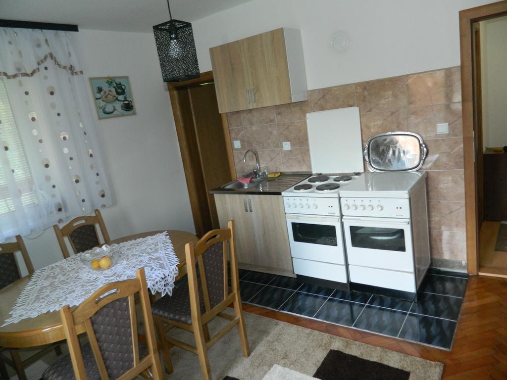 Apartman Sutjeska Тьентиште Экстерьер фото